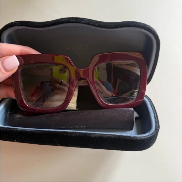 Gucci Burgundy Square Oversized Sunglasses - Picture 6 of 16